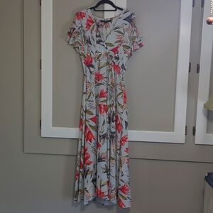 French Connection flutter sleeve dress size 6